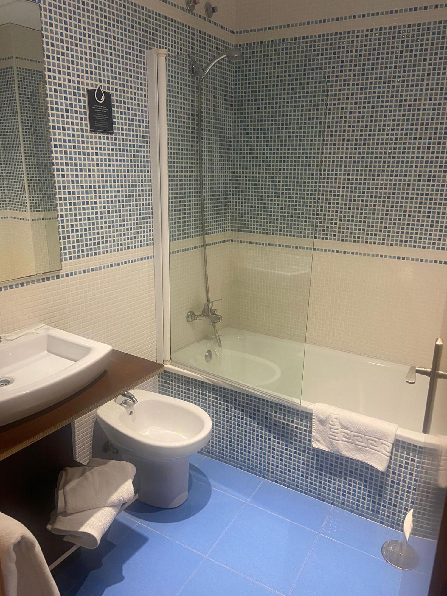 Hotel Alda Fogar Do Marineiro Ribadeo Ngoại thất bức ảnh
