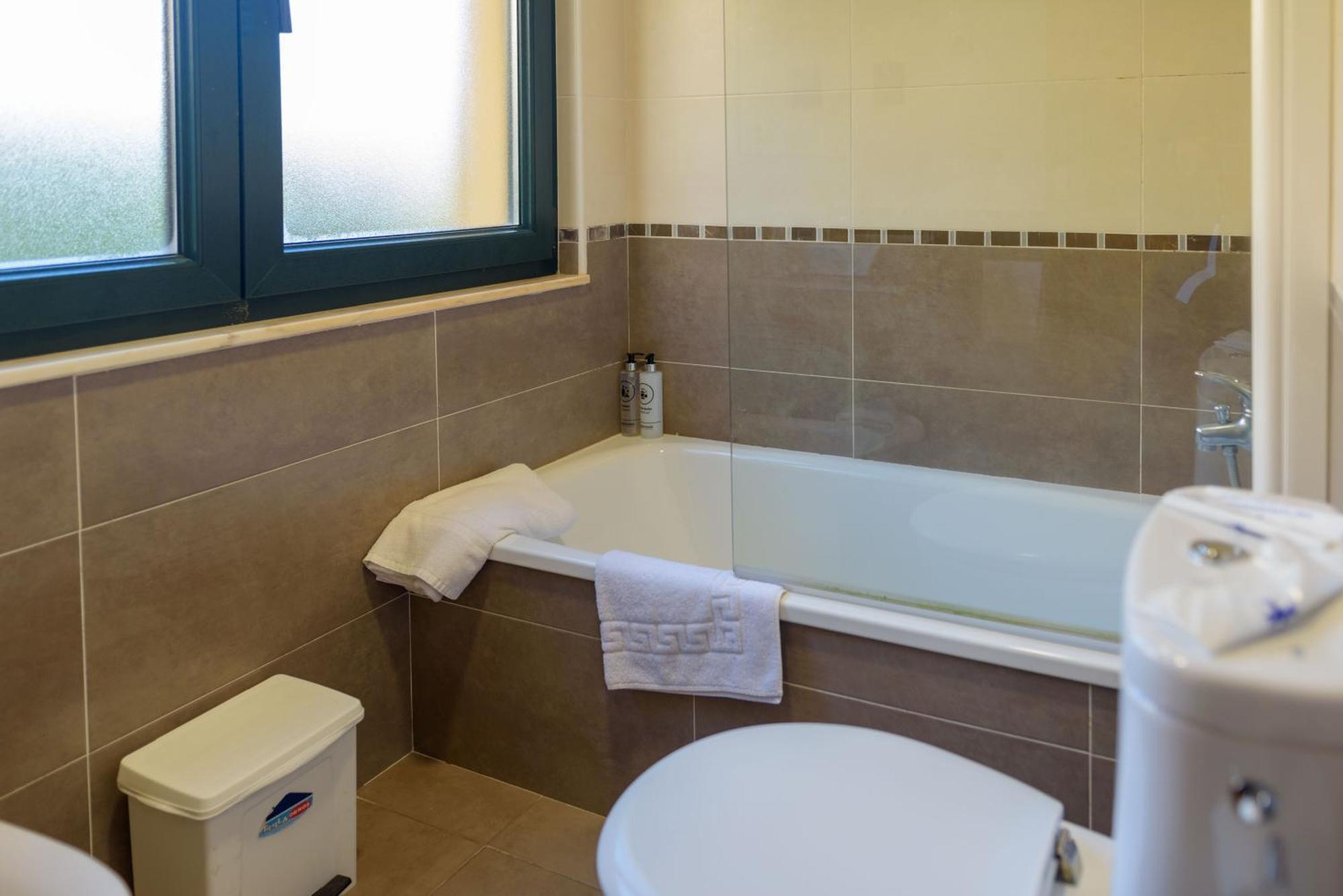 Hotel Alda Fogar Do Marineiro Ribadeo Ngoại thất bức ảnh