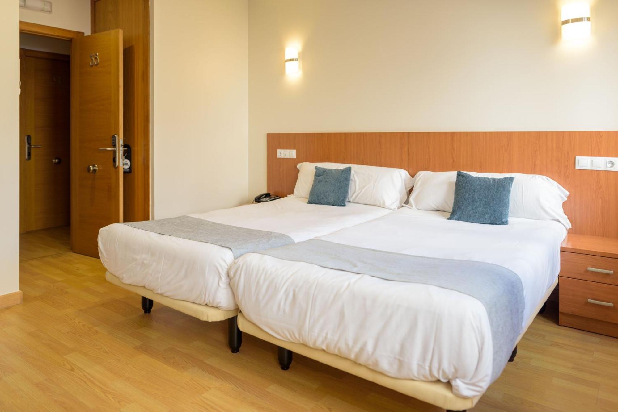 Hotel Alda Fogar Do Marineiro Ribadeo Ngoại thất bức ảnh